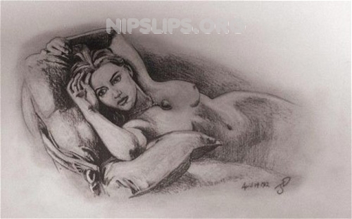  Kate Winslet and her Titanic rack goes for auction Get more nipple slips